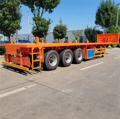 Remolc de plataforma plana de 13,5 m