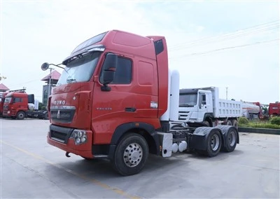 Tractor usat Howo 6x4 Tractor camió 10 rodes CNG LNG Tractor Tractor Metall Alloy Cutó de bestiar Cutó de bestiar